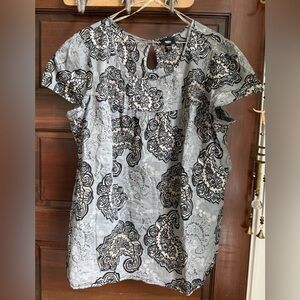Mossimo Plus Size Floral Gray and Black Women's Tunic